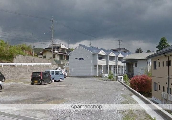 ハイツ鶴峰10の外観