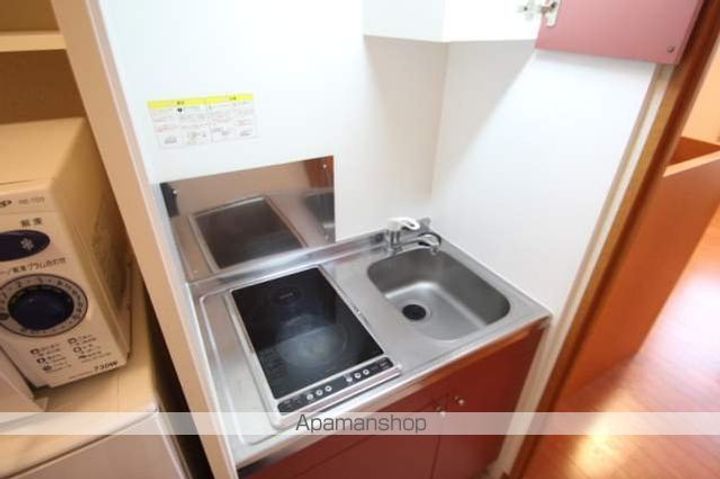レオパレスツインズB104のキッチン