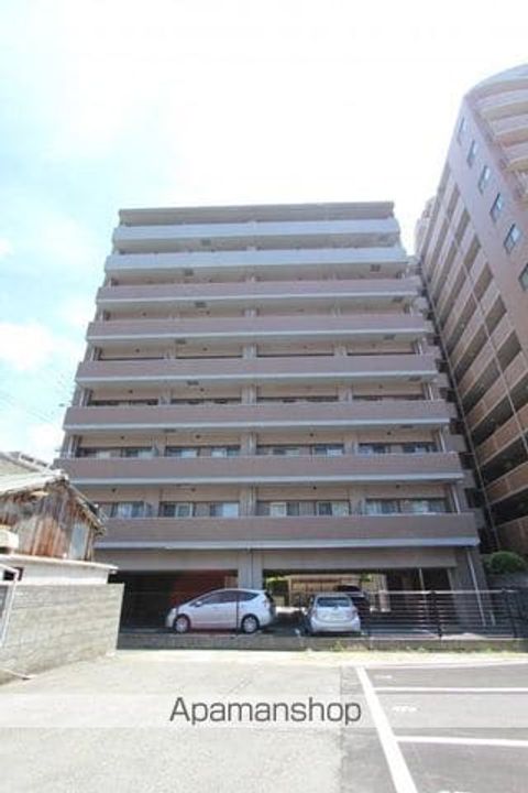 香川県高松市栗林町1丁目の賃貸マンションの外観
