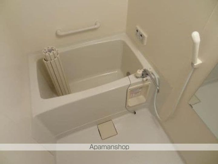 フォント・デ・ネージュ202の風呂