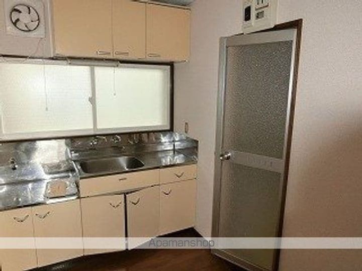 センチュリーハウスB101の内装