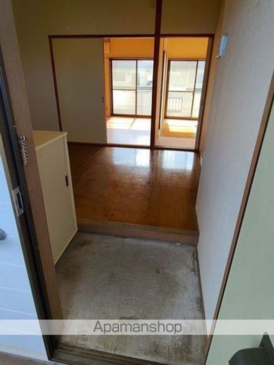 レーヌ姫子 E202の内装