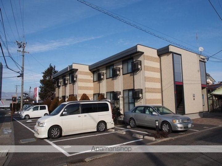 レオパレスNANA103の外観