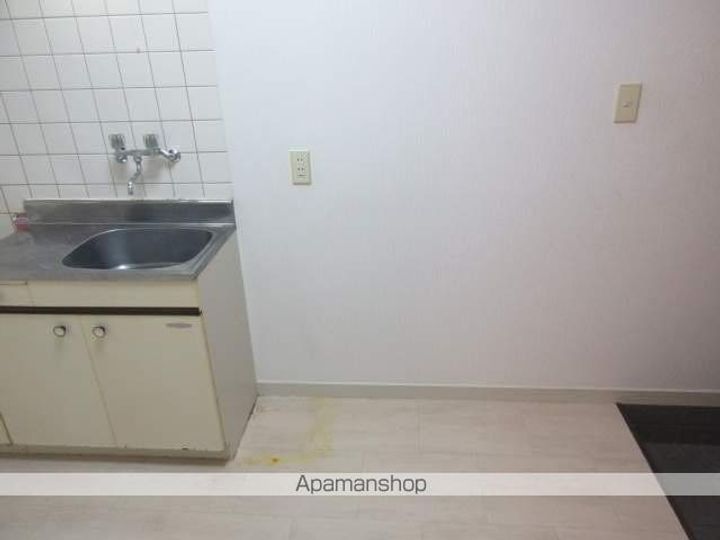 東京都杉並区高円寺南2丁目の賃貸アパートの内装