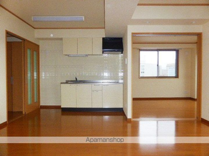 パシフィックⅢ街角ビルの内装