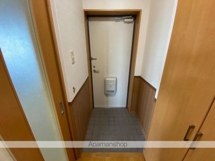 香川県高松市東山崎町の賃貸マンションの内装