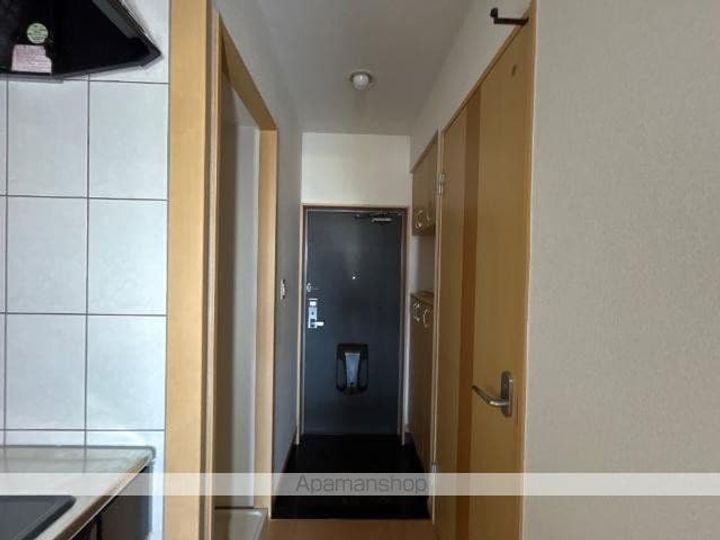 プチシャトーレストの玄関