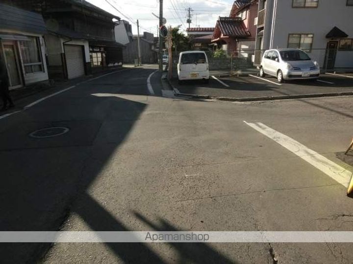 エル茶畑206の周辺