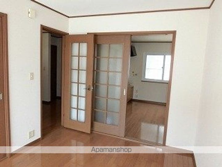 フラワーパーク III棟の内装