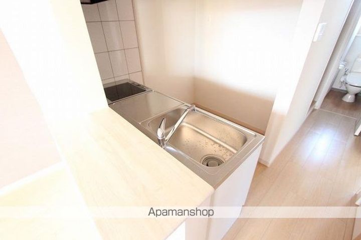 香川県高松市前田西町の賃貸アパートの内装