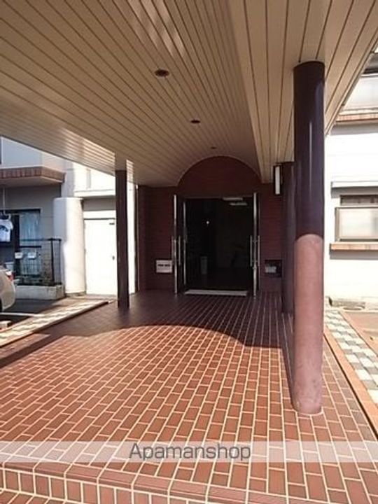 愛知県名古屋市中川区高畑5丁目の賃貸マンションの外観