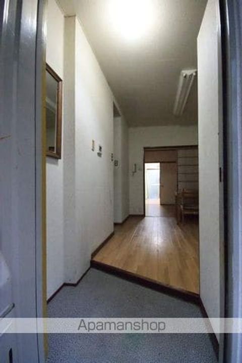 イワタバコ苑の玄関