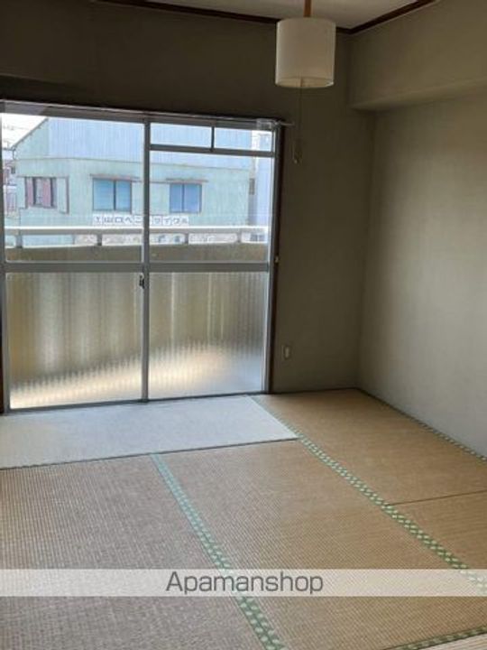 中島マンションの内装