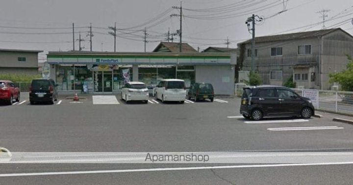クリスタルローズ B棟の周辺
