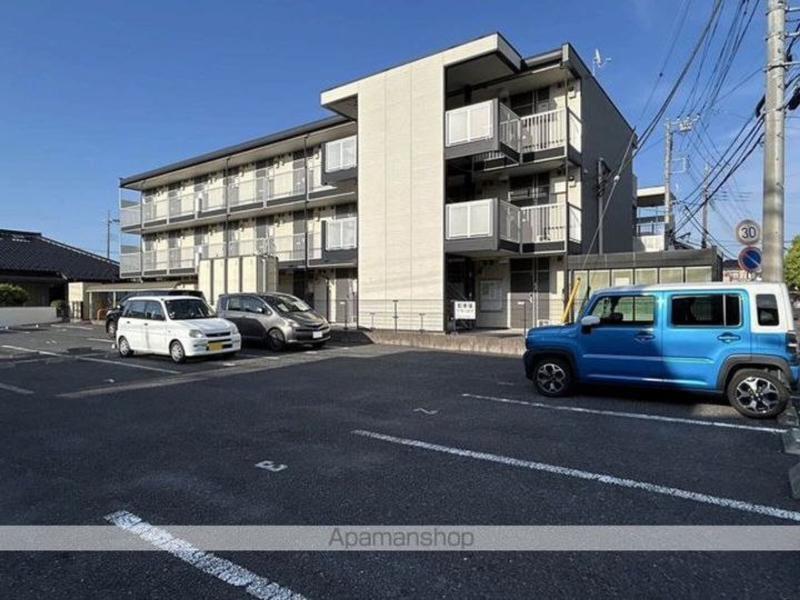 レオパレス緑町Ⅱの外観