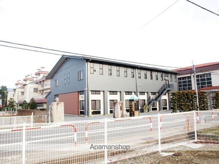 メゾンドシュヴァリエB202の周辺