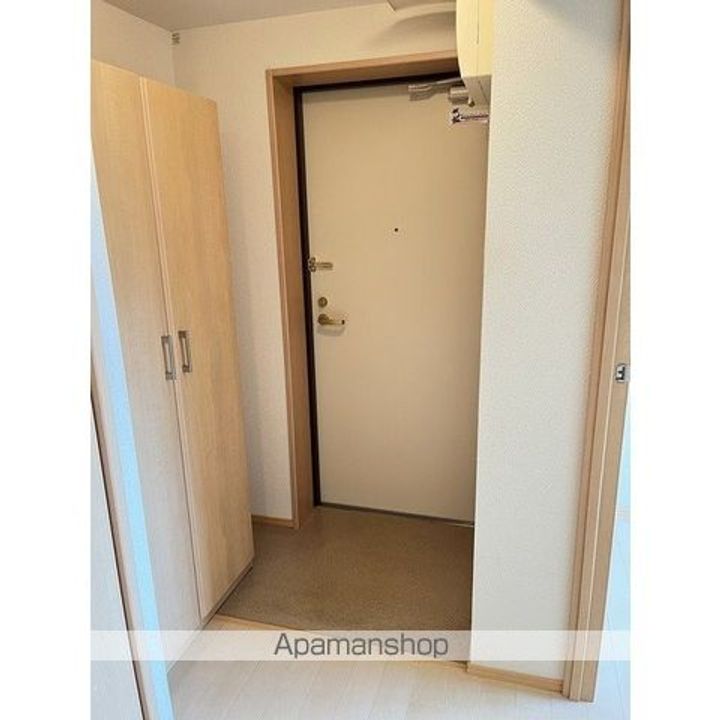 ラ・エトワールⅠ(光葉町)305の玄関