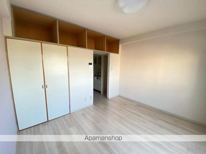 香川県高松市伏石町の賃貸アパートの内装