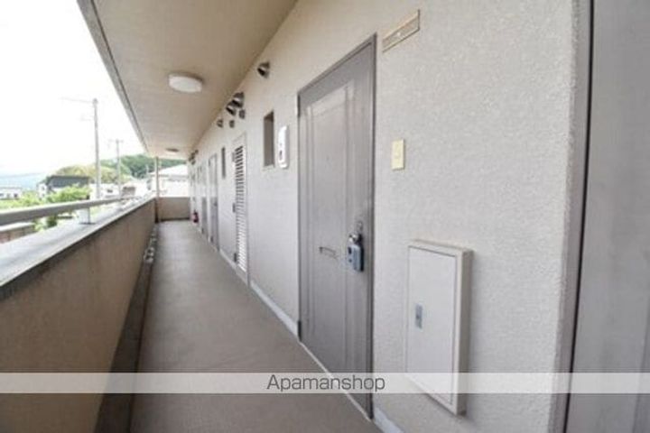 ピュアハイツ生野の内装