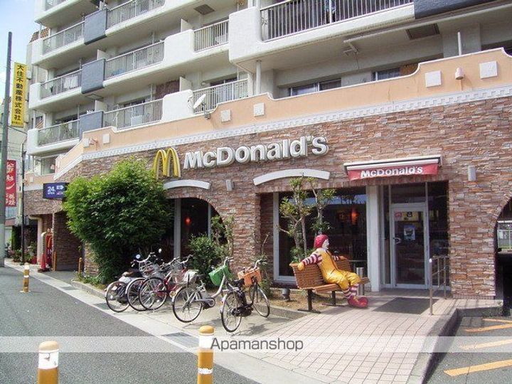 ラ・セーヌ豊中の周辺