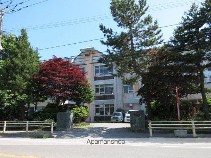 北海道函館市西旭岡町2丁目(一戸建)の賃貸物件戸建ての周辺