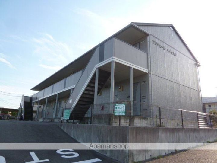 プリシェールキャッスルC棟の外観