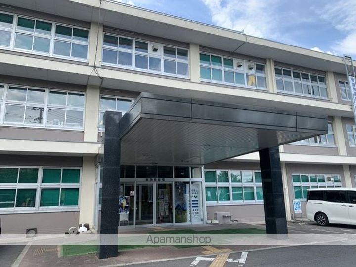 六角EASTの周辺