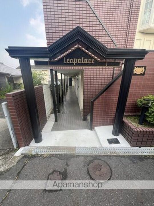 滋賀県大津市杉浦町の賃貸アパートの外観