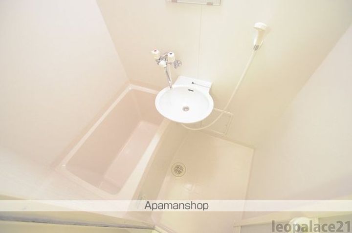 レオパレスひの107の風呂