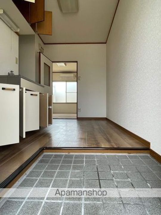 あさみコーポレス206の玄関