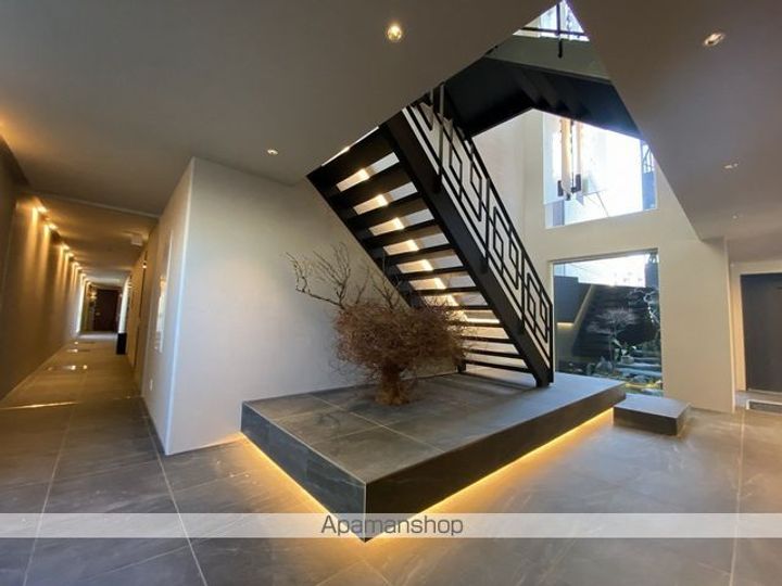 WAKURAS堰場105の外観