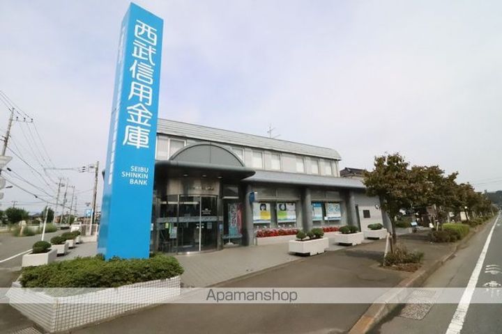 Eーフォレストの周辺