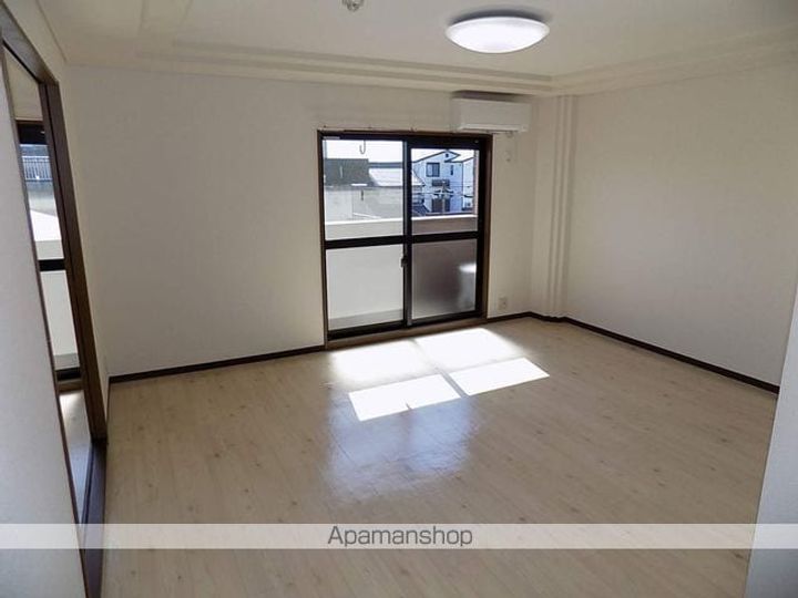 ブリック ヒルズの居間