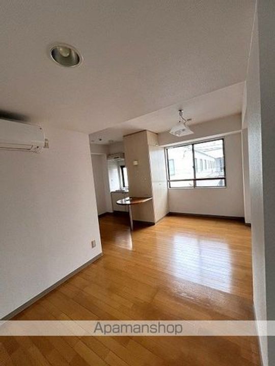 インナーコートの内装