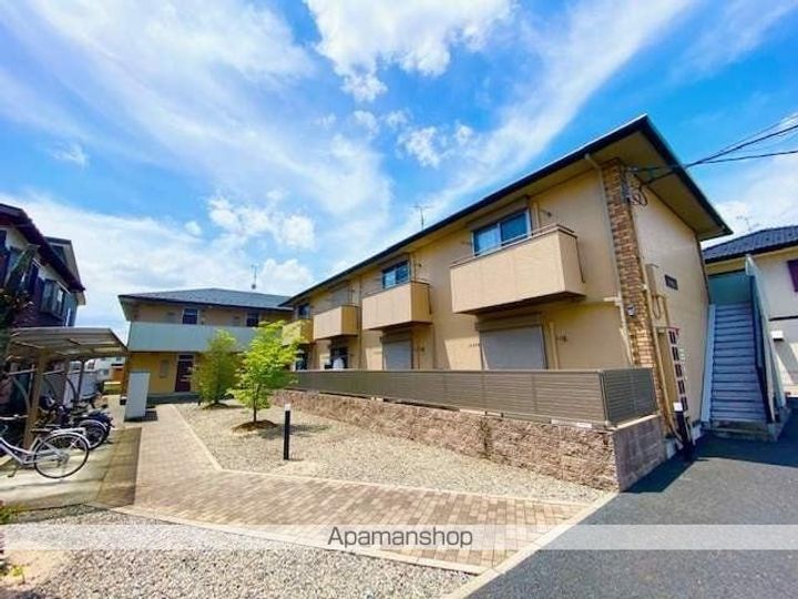 滋賀県東近江市沖野2丁目の賃貸アパートの外観