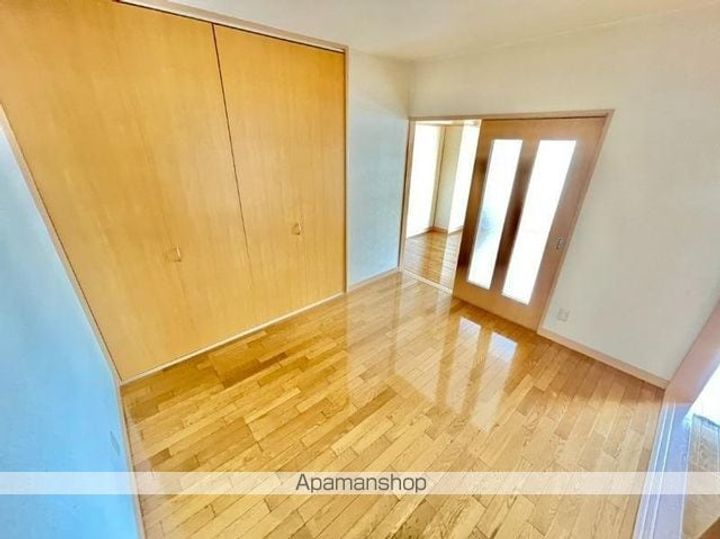 アドホック6(ADHOCBLD.)のその他画像