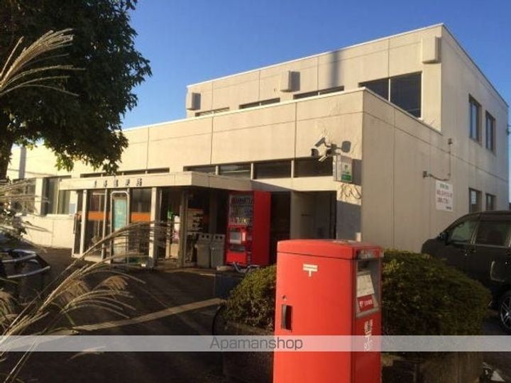 クレインの周辺