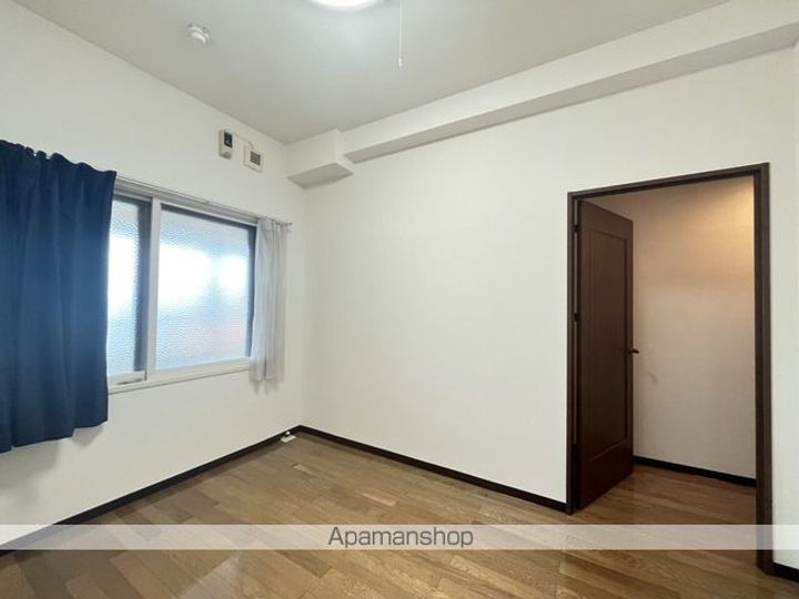 シャトーム大森602の内装