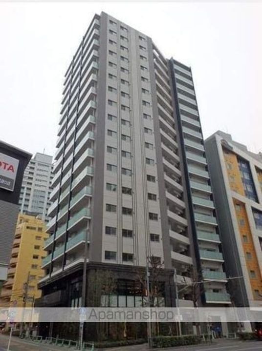 LIGHT TERRACE 新宿御苑の外観