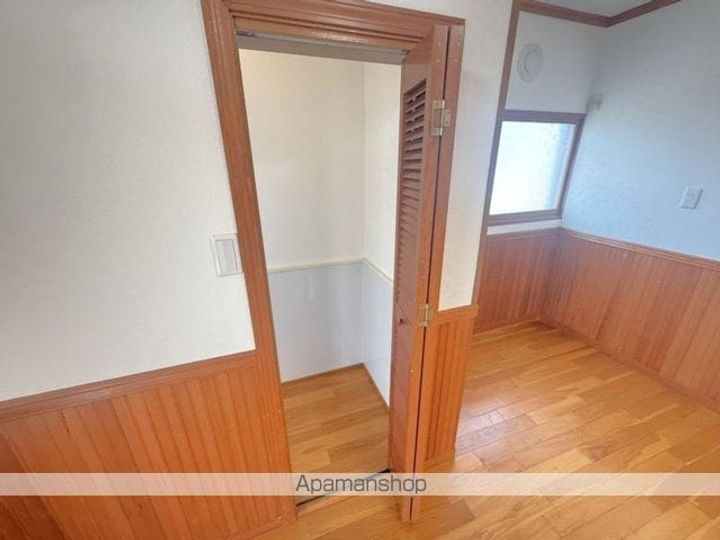 赤川1丁目6番一棟二戸左の内装