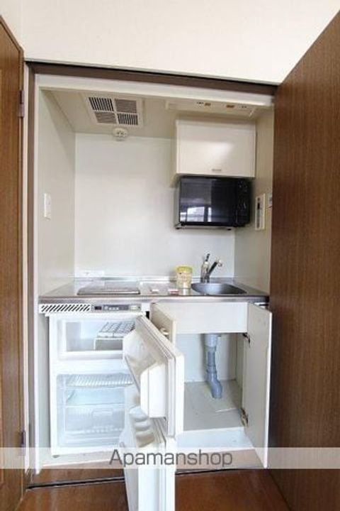 ダイアパレス中央町302号のキッチン