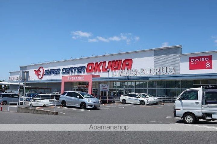 ブリリアントの周辺