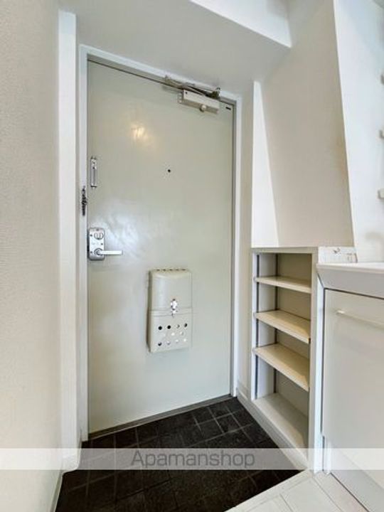 メビウス中和泉の内装