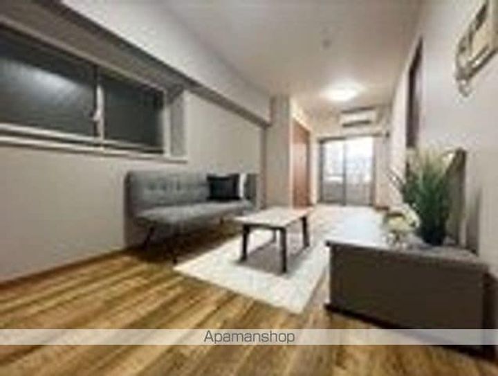 リリエンベルグ目白壱番館の居間