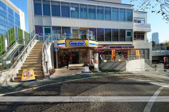 ハビテ外苑503の周辺