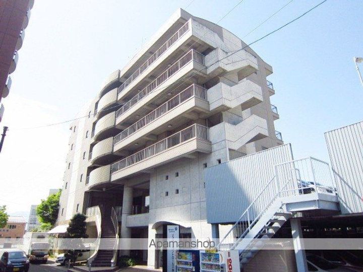 長野県長野市大字栗田の賃貸マンションの外観