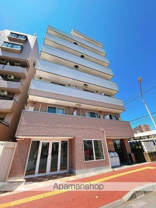 アンブラッセ要町の外観