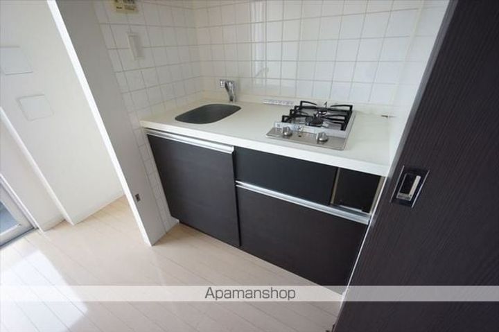 愛知県名古屋市中川区西日置1丁目の賃貸マンション1006のキッチン