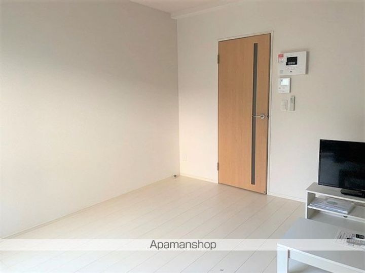 クレイノカレンの居間