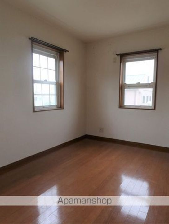 エンフィールド シャリテの内装